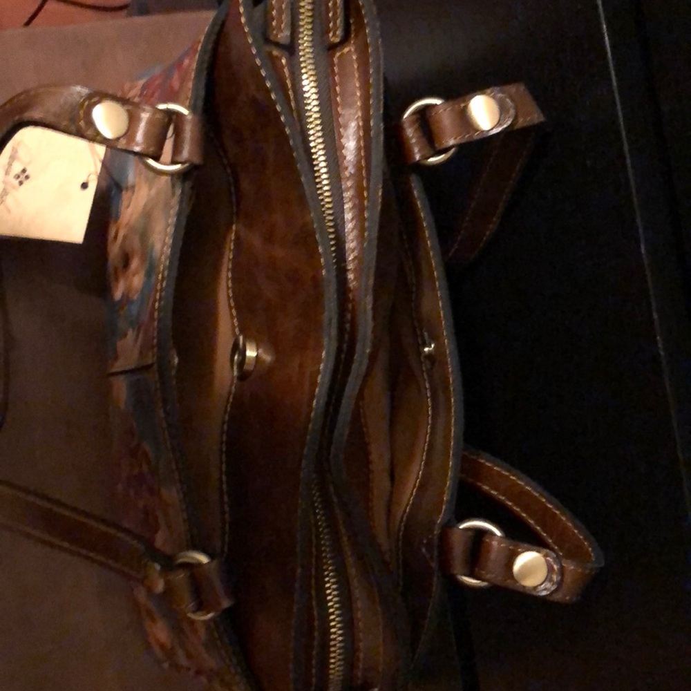 Handbag - Picture 6 of 7